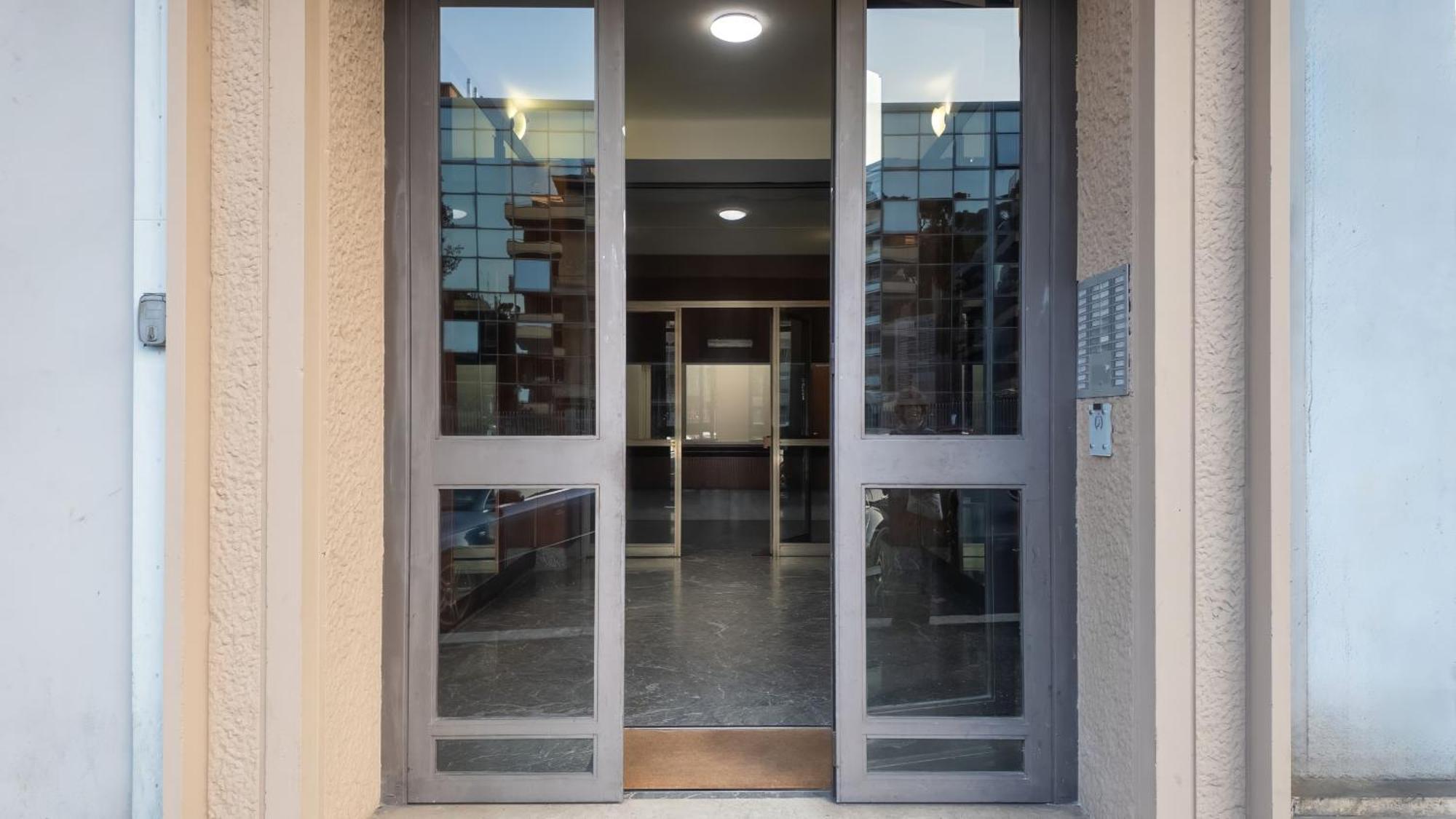 Aura Vatican Suite Рим Экстерьер фото