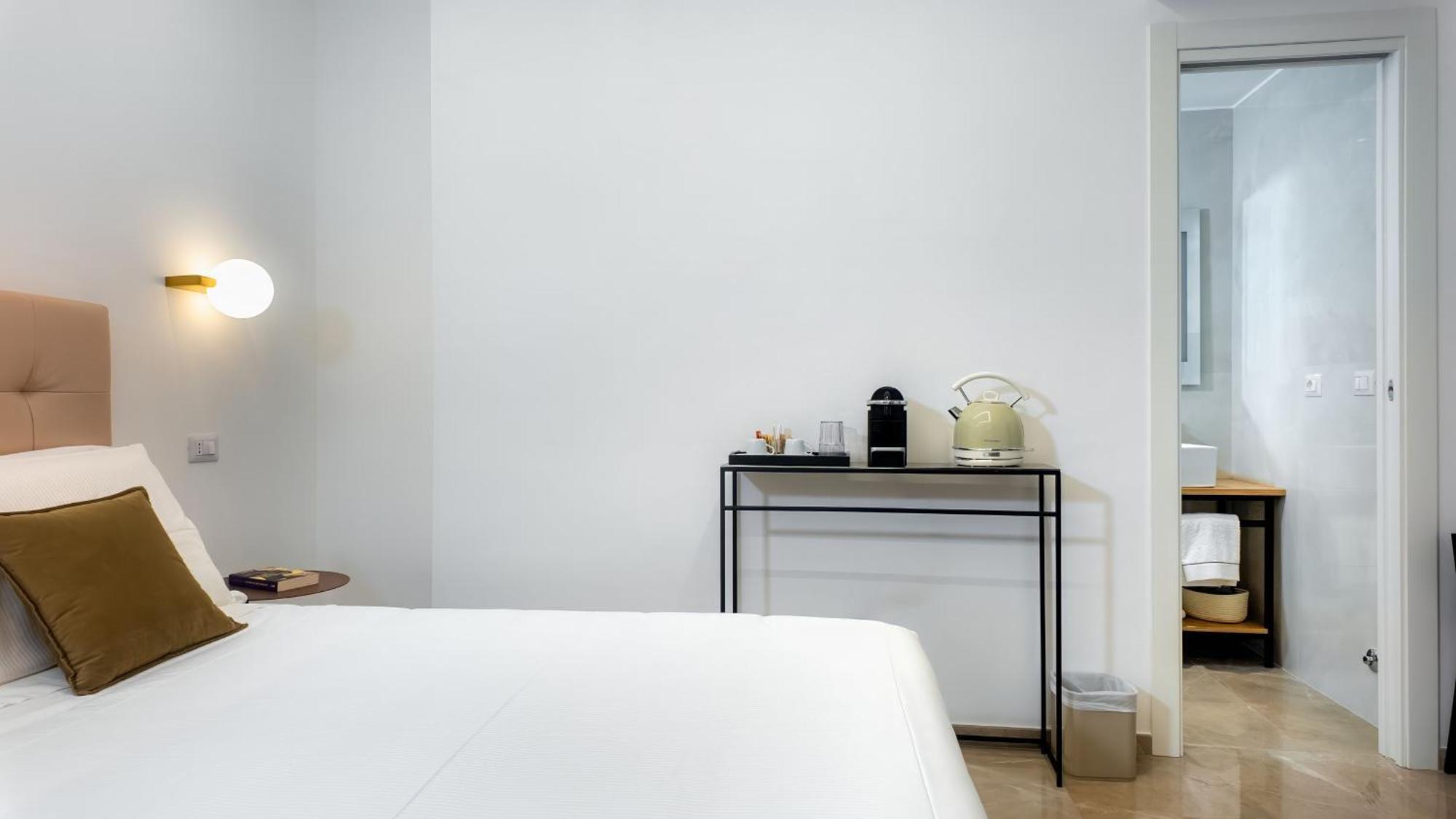 Aura Vatican Suite Рим Экстерьер фото